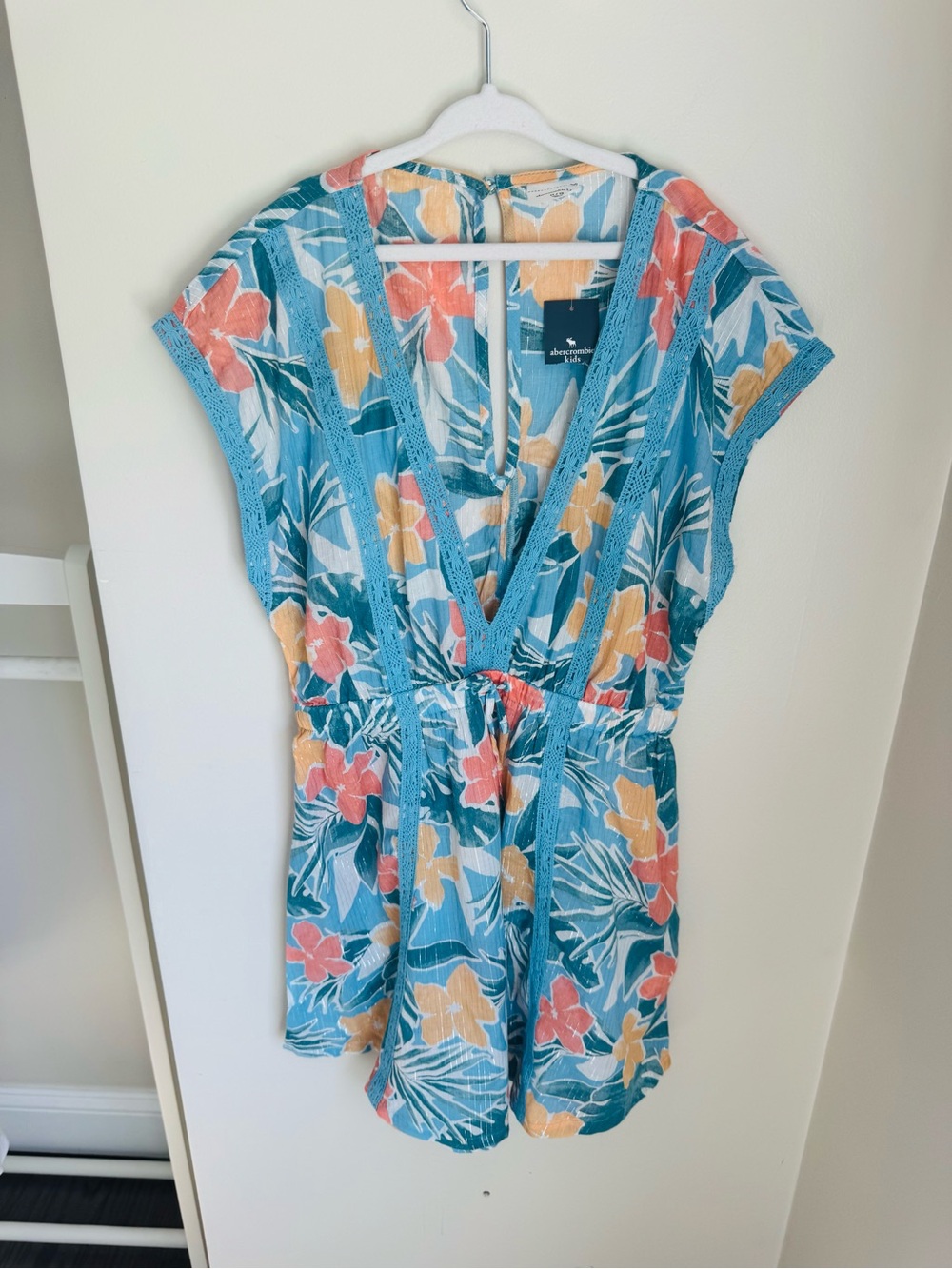 NWT Abercrombie Kids Blue Floral Beach Swim Coverup Size 11/12